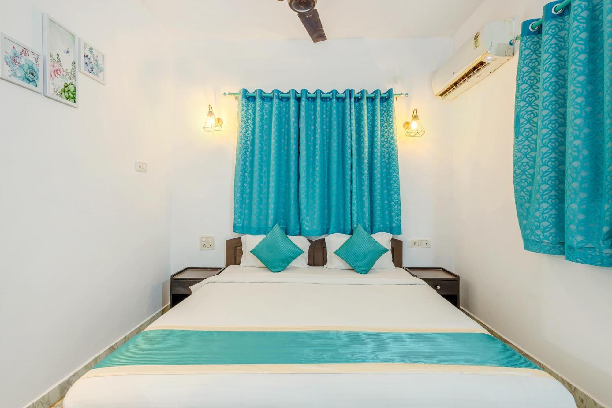 Baga Fantacia Beach Inn 卡兰古特 外观 照片