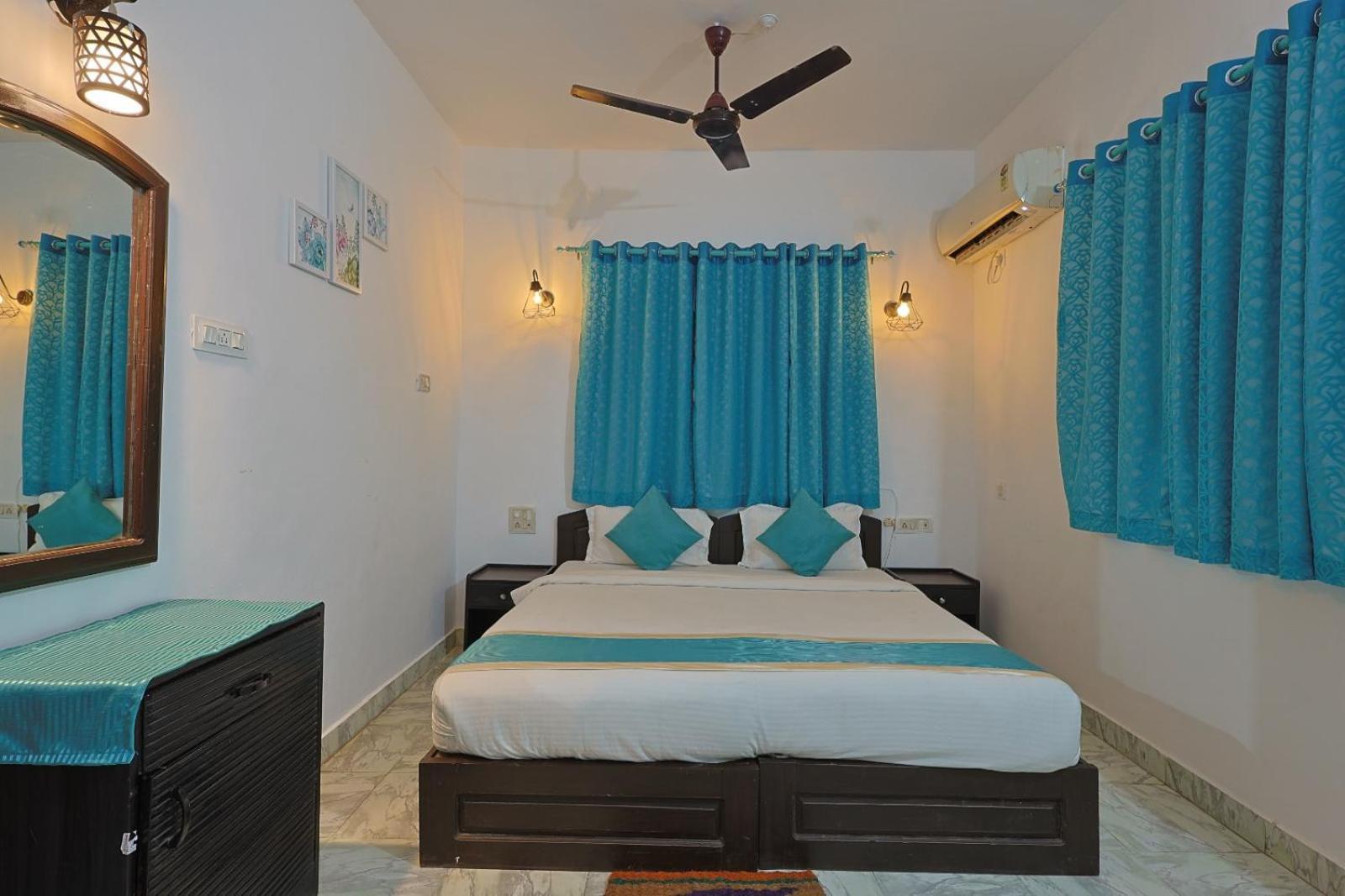 Baga Fantacia Beach Inn 卡兰古特 客房 照片